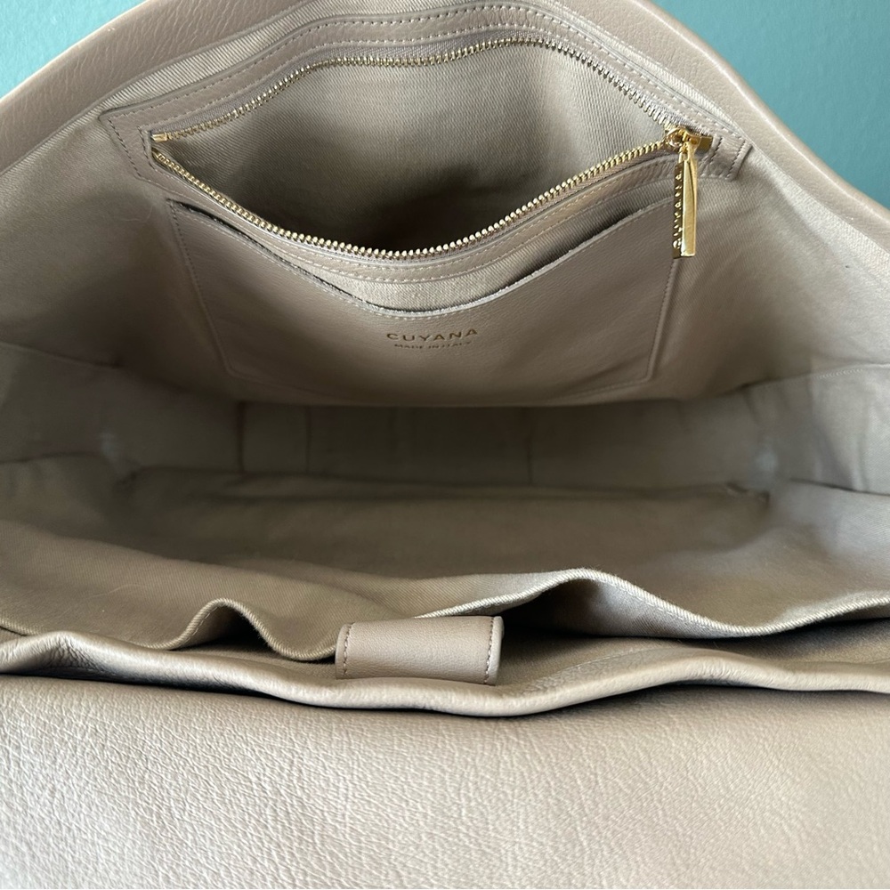 Cuyana Leather Convertible Satchel Backpack Tote Bag in Taupe - Picture 11 of 13